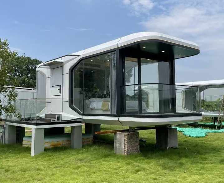 Space Capsule Mobile House: Embarking on a New Outdoor Living Experience