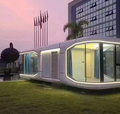 What is a space capsule homestay?