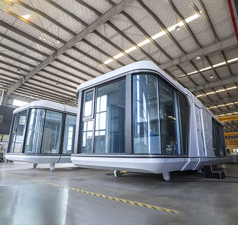 The world-famous capsule house homestay!